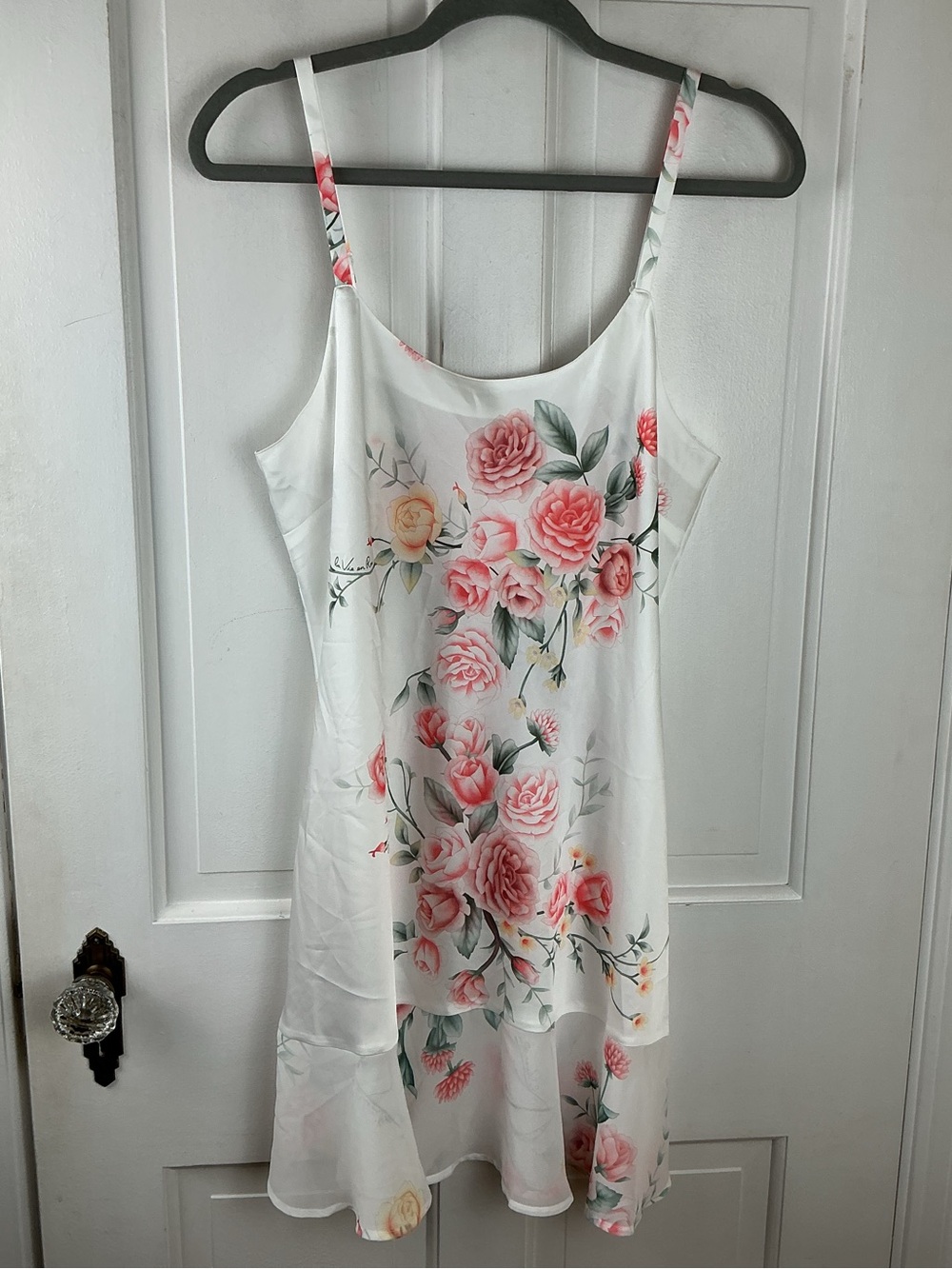La Vie En Rose Women’s Romantic Satin and Chiffon Chemise Nightie Floral NWT